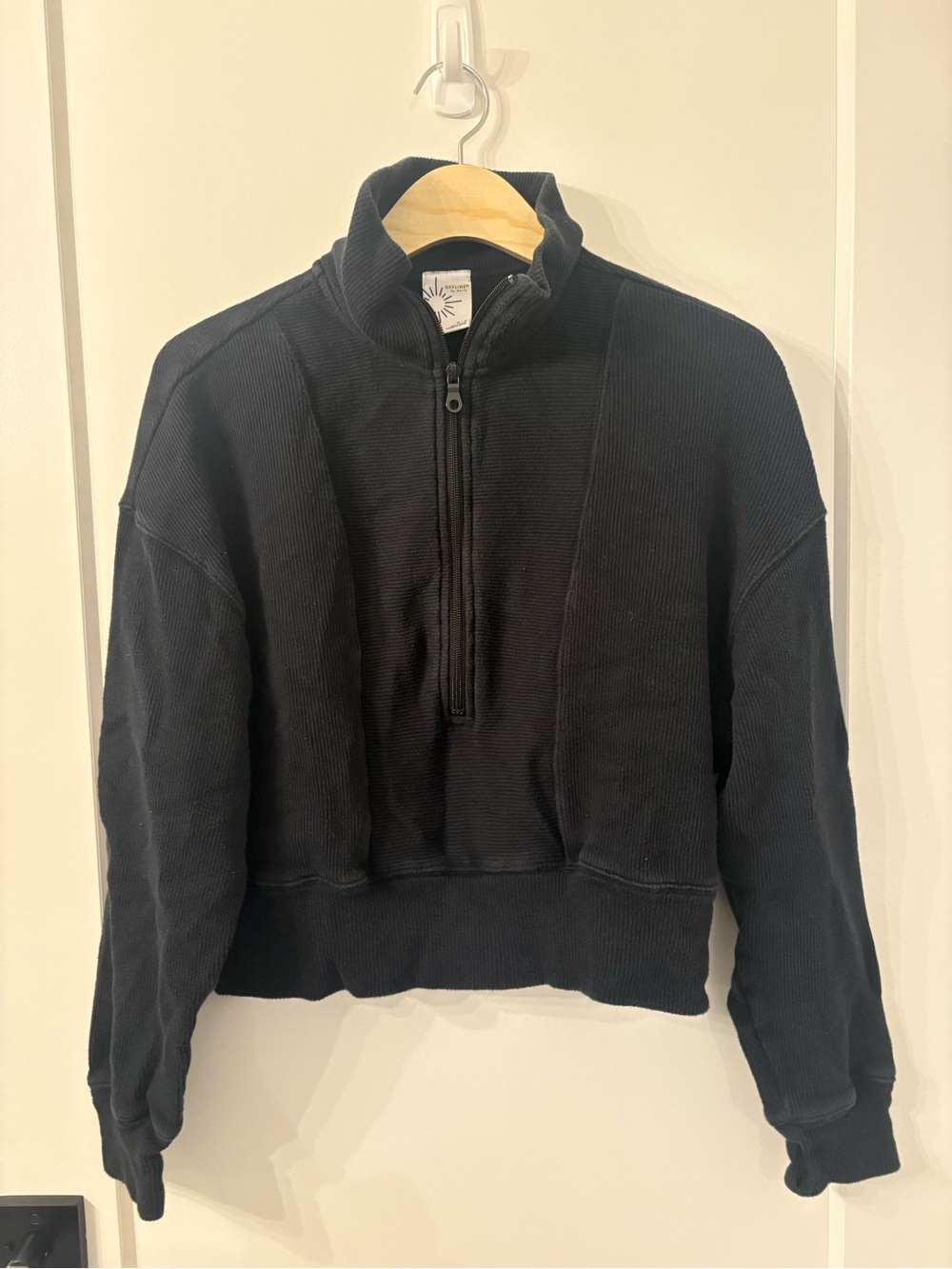 Women’s Black Half-Zip Cropped Sweatshirt
